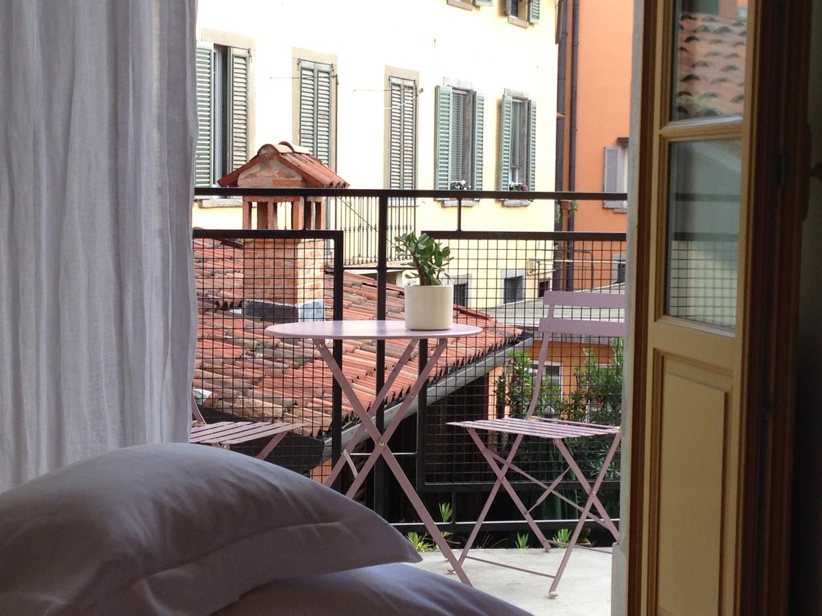 Petronilla - Hotel In Bérgamo Exterior foto