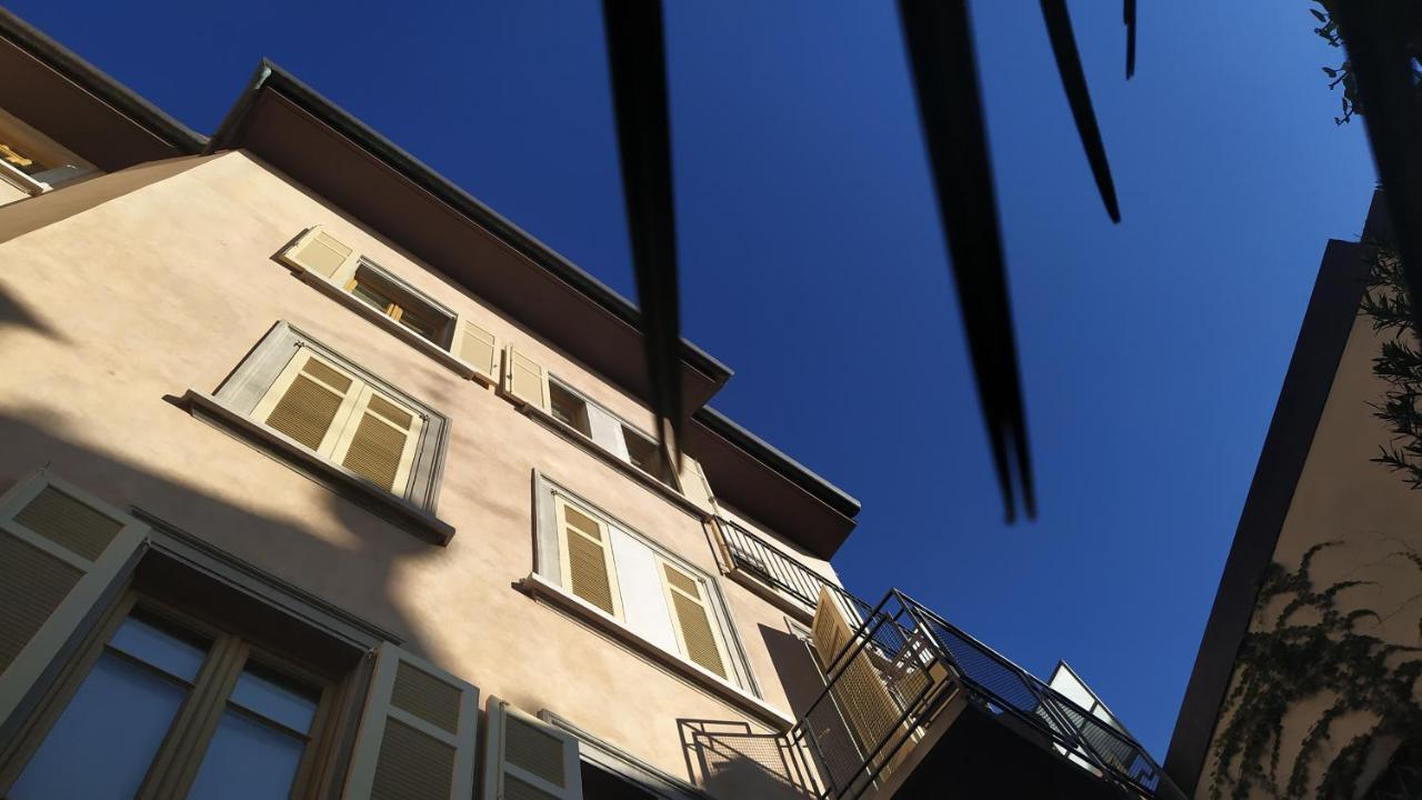 Petronilla - Hotel In Bérgamo Exterior foto
